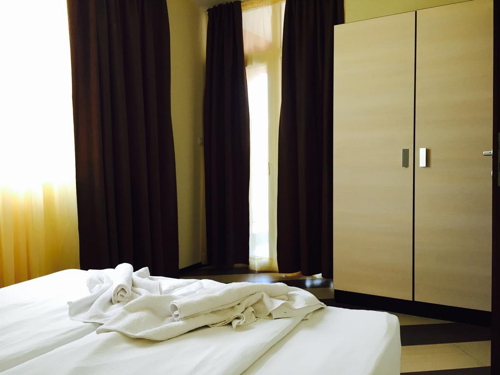 Psb Apartments Hotel Heaven Солнечный берег Экстерьер фото
